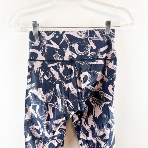Lululemon Wunder Under Crop Luxtreme 21" Graffiti Pop Antoinette True Navy 6 - Picture 11 of 11